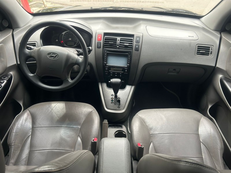 TUCSON 2.0 MPFI GLS 16V 143CV 2WD GASOLINA 4P AUTOMÁTICO - 2013 - TRêS COROAS