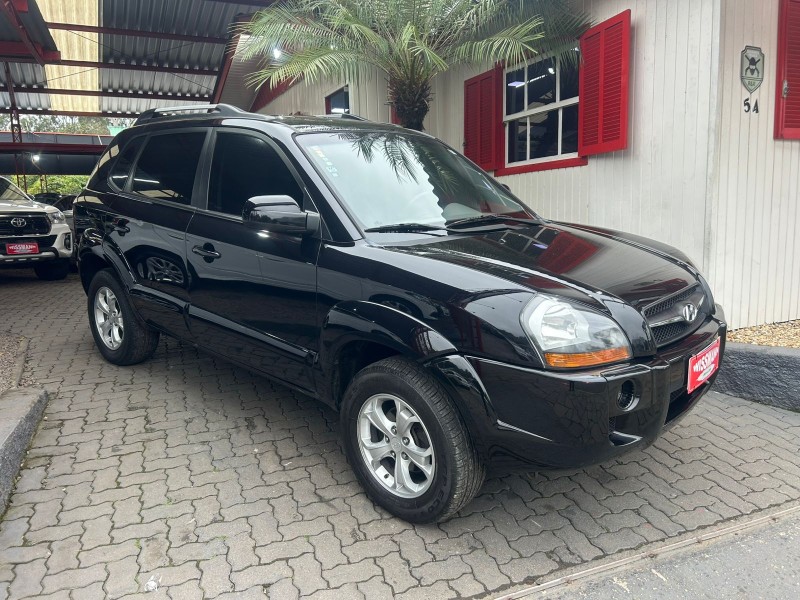 TUCSON 2.0 MPFI GLS 16V 143CV 2WD GASOLINA 4P AUTOMÁTICO - 2013 - TRêS COROAS