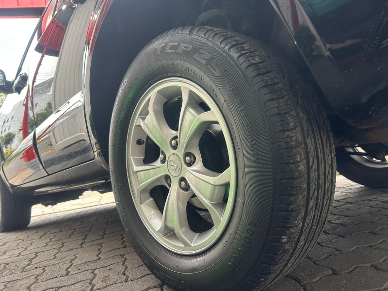 TUCSON 2.0 MPFI GLS 16V 143CV 2WD GASOLINA 4P AUTOMÁTICO - 2013 - TRêS COROAS