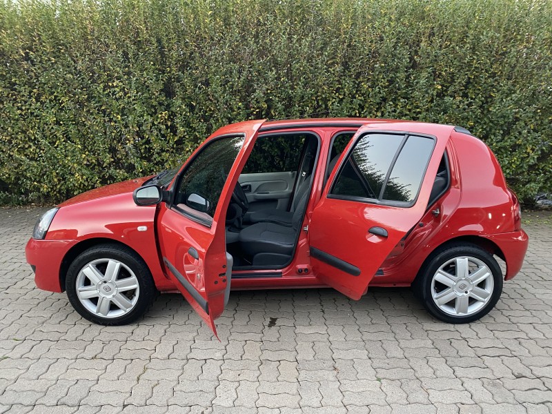 CLIO 1.0 CAMPUS 16V FLEX 4P MANUAL - 2009 - CAXIAS DO SUL