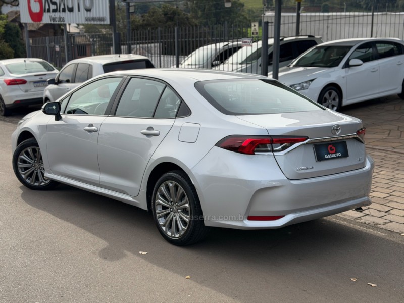 COROLLA 2.0 XEI 16V FLEX 4P AUTOMÁTICO - 2021 - NOVA PRATA