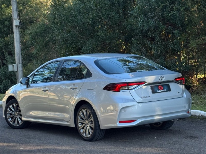 COROLLA 2.0 XEI 16V FLEX 4P AUTOMÁTICO - 2021 - NOVA PRATA