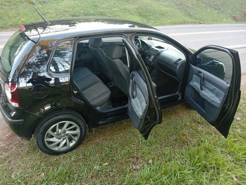 POLO 1.6 MI 8V FLEX 4P MANUAL - 2010 - VENâNCIO AIRES
