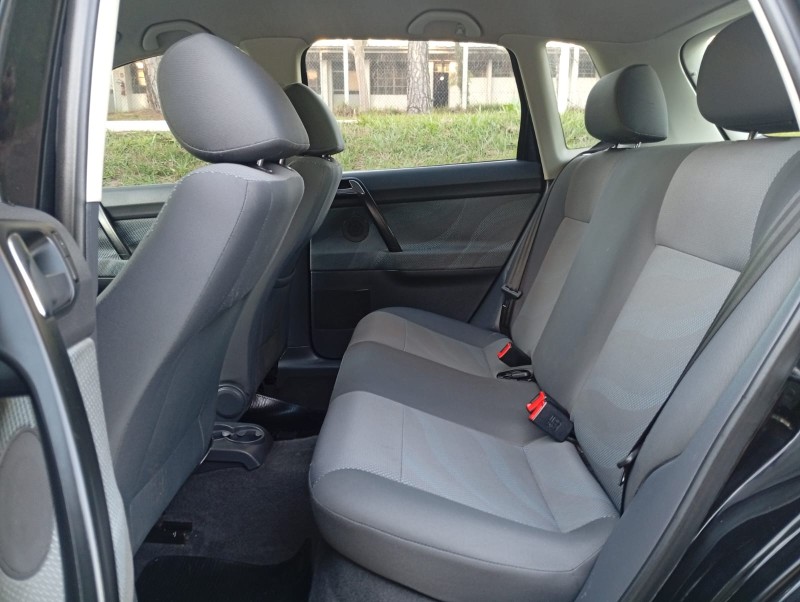POLO 1.6 MI 8V FLEX 4P MANUAL - 2010 - VENâNCIO AIRES