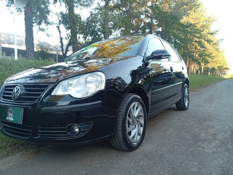 POLO 1.6 MI 8V FLEX 4P MANUAL - 2010 - VENâNCIO AIRES