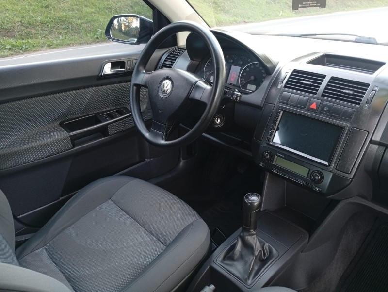 POLO 1.6 MI 8V FLEX 4P MANUAL - 2010 - VENâNCIO AIRES