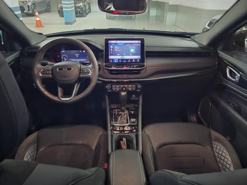 COMPASS 2.0 BLACKHAWK 4 TURBO GASOLINA 4P AUTOMÁTICO - 2025 - PORTO ALEGRE