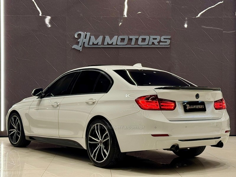 335I 3.0 SEDAN 24V GASOLINA 4P AUTOMÁTICO - 2012 - CAXIAS DO SUL