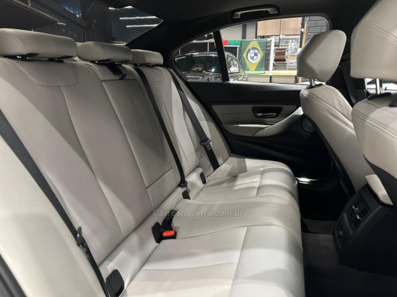 335I 3.0 SEDAN 24V GASOLINA 4P AUTOMÁTICO - 2012 - CAXIAS DO SUL