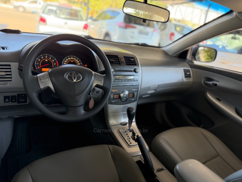 COROLLA 1.8 GLI 16V FLEX 4P AUTOMÁTICO - 2011 - NOVA PRATA