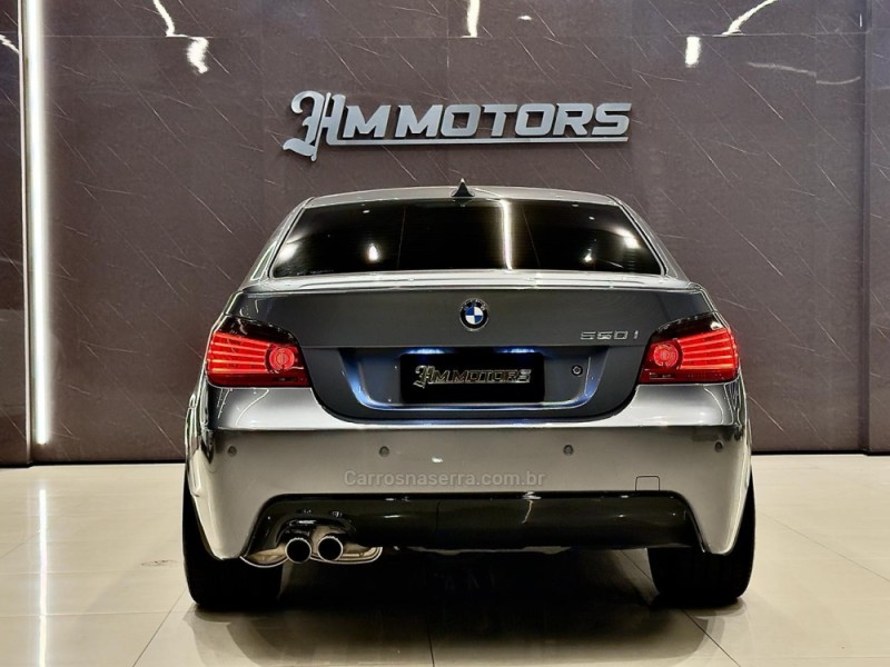 550I 4.8 SPORT SEDAN V8 32V GASOLINA 4P AUTOMÁTICO - 2010 - CAXIAS DO SUL