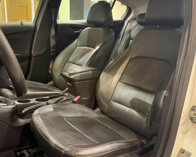 CRUZE 1.4 TURBO LT SPORT6 16V FLEX 4P AUTOMÁTICO - 2017 - GARIBALDI