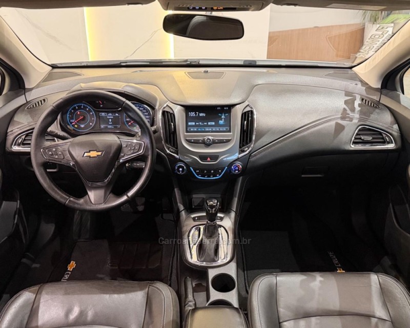 CRUZE 1.4 TURBO LT SPORT6 16V FLEX 4P AUTOMÁTICO - 2017 - GARIBALDI