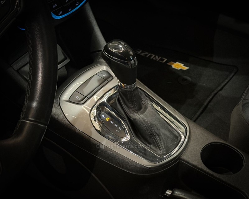 CRUZE 1.4 TURBO LT SPORT6 16V FLEX 4P AUTOMÁTICO - 2017 - GARIBALDI