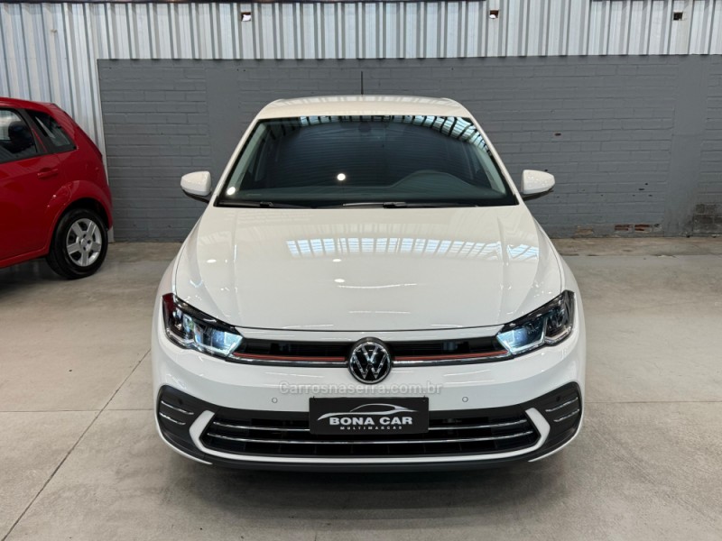 POLO 1.0 170 TSI 12V HIGHLINE FLEX 4P AUTOMÁTICO - 2023 - CAXIAS DO SUL