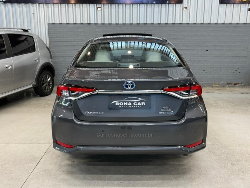 COROLLA 1.8 ALTIS PREMIUM 16V HÍBRIDO 4P AUTOMÁTICO - 2024 - CAXIAS DO SUL