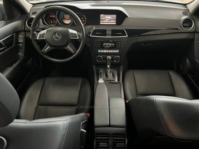 C 180 1.8 CGI CLASSIC 16V TURBO GASOLINA 4P AUTOMÁTICO - 2012 - CAXIAS DO SUL