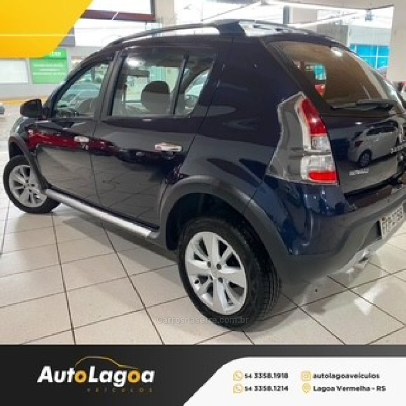 SANDERO 1.6 STEPWAY 16V FLEX 4P MANUAL - 2014 - LAGOA VERMELHA
