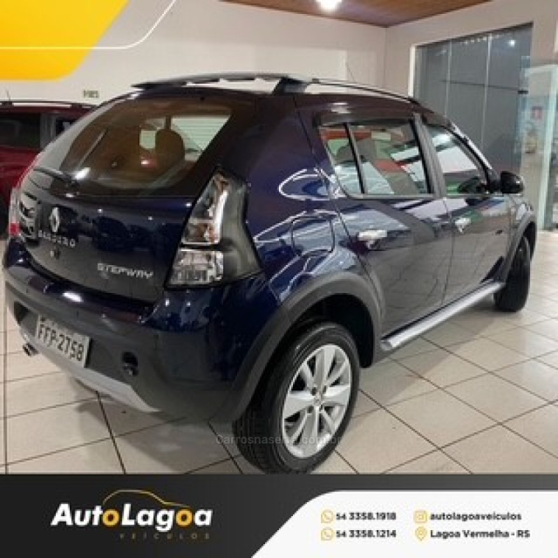 SANDERO 1.6 STEPWAY 16V FLEX 4P MANUAL - 2014 - LAGOA VERMELHA