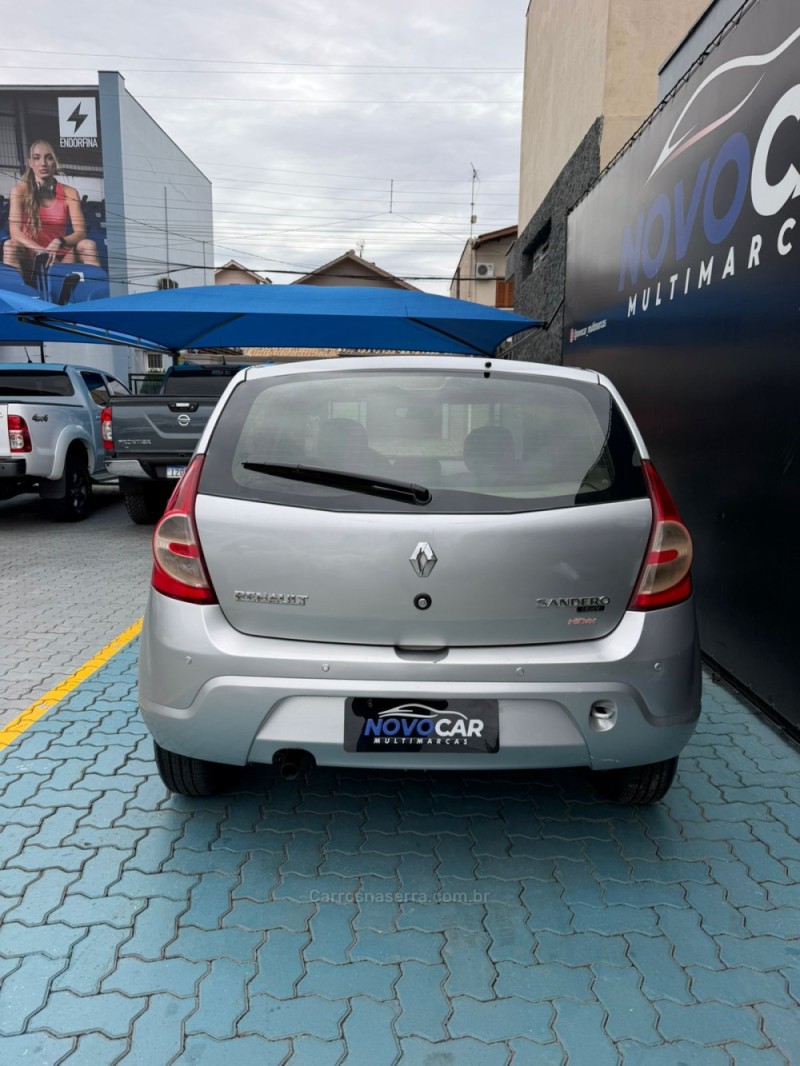 SANDERO 1.6 PRIVILÉGE 8V FLEX 4P MANUAL - 2010 - ESTâNCIA VELHA