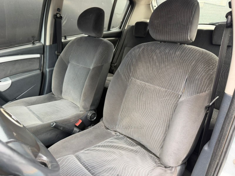 SANDERO 1.6 PRIVILÉGE 8V FLEX 4P MANUAL - 2010 - ESTâNCIA VELHA