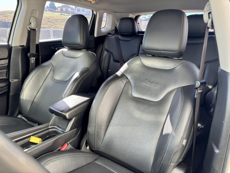 COMPASS 1.3 LONGITUDE T270 16V TURBO FLEX 4P AUTOMÁTICO - 2022 - BOM JESUS