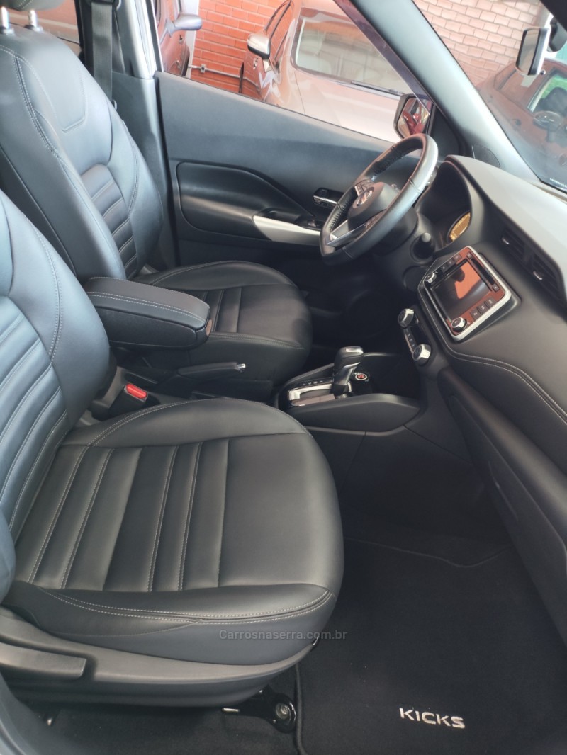 KICKS 1.6 SL 16V FLEXSTAR 4P AUTOMÁTICO - 2020 - TAQUARA
