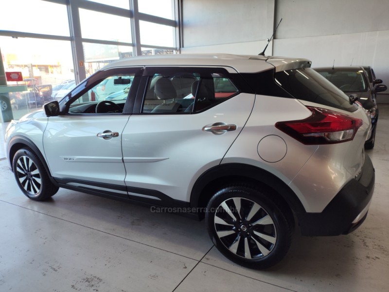 KICKS 1.6 SL 16V FLEXSTAR 4P AUTOMÁTICO - 2020 - TAQUARA