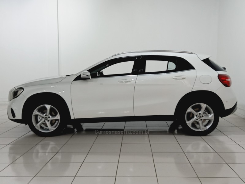 GLA 200 1.6 CGI ADVANCE 16V TURBO FLEX 4P AUTOMÁTICO - 2019 - PORTO ALEGRE