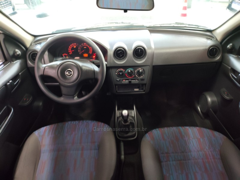 CELTA 1.0 MPFI SPIRIT 8V FLEX 4P MANUAL - 2011 - TAQUARA