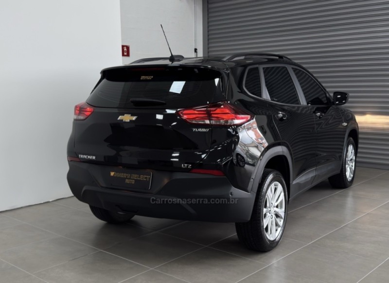 TRACKER 1.0 12V LTZ TURBO FLEX 4P AUTOMÁTICO - 2022 - FARROUPILHA