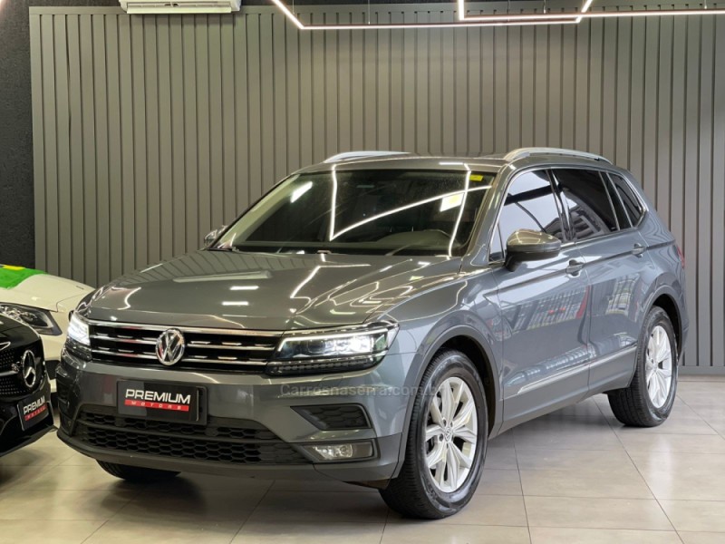 TIGUAN 1.4 ALLSPACE COMFORT 250 TSI FLEX 4P - 2018 - DOIS IRMãOS