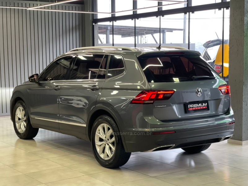 TIGUAN 1.4 ALLSPACE COMFORT 250 TSI FLEX 4P - 2018 - DOIS IRMãOS
