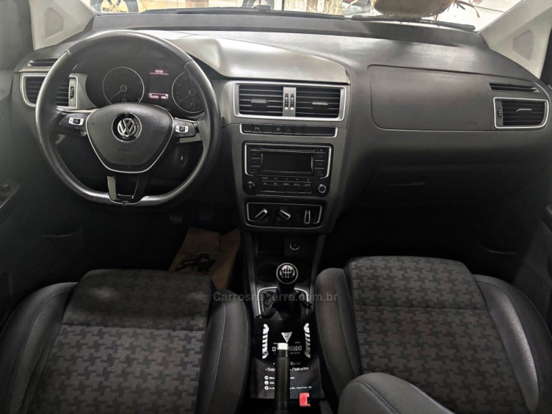 FOX 1.0 MI COMFORTLINE 8V FLEX 4P MANUAL - 2016 - NOVA PRATA