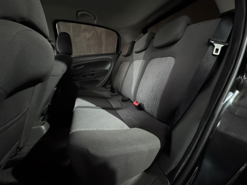 PUNTO 1.6 ESSENCE 16V FLEX 4P MANUAL - 2011 - CAXIAS DO SUL