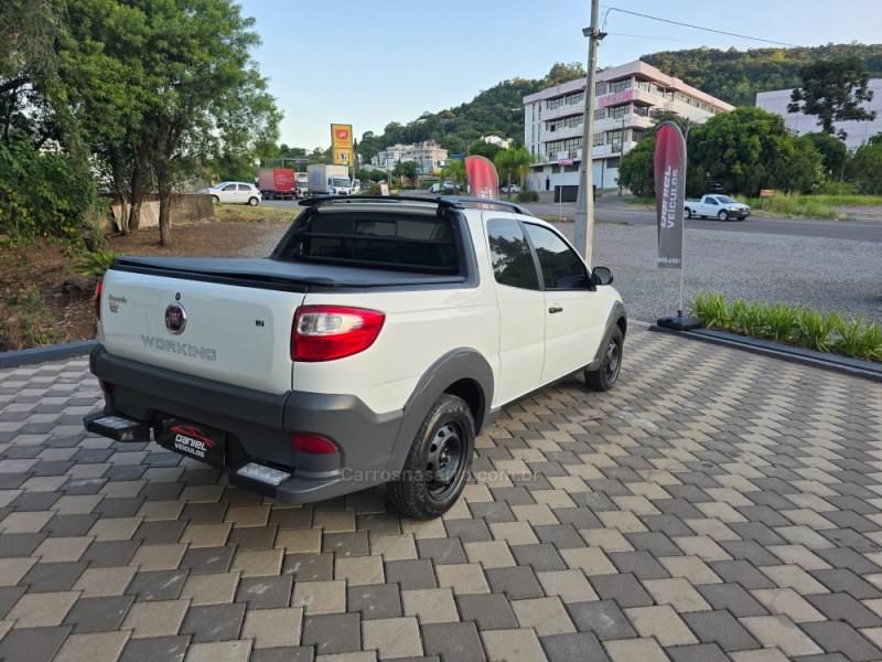 STRADA 1.4 MPI WORKING CD 8V FLEX 3P MANUAL - 2015 - ENCANTADO