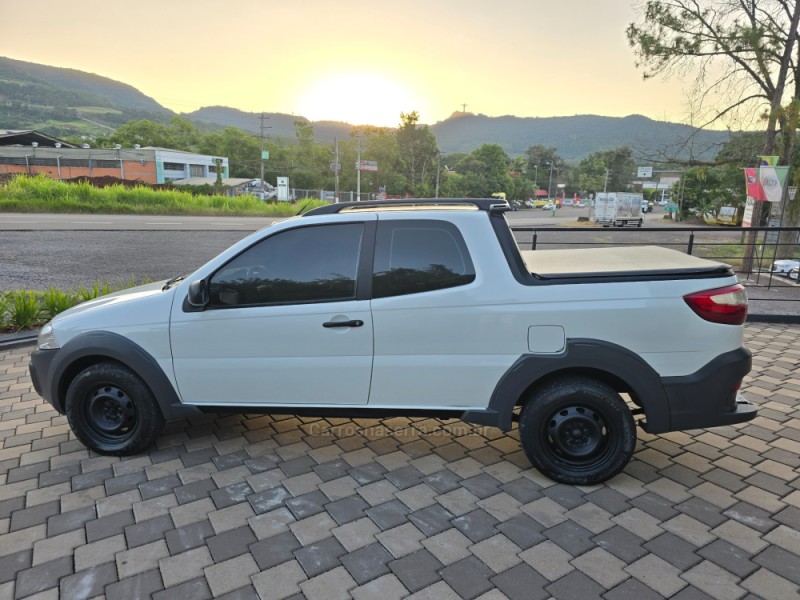 STRADA 1.4 MPI WORKING CD 8V FLEX 3P MANUAL - 2015 - ENCANTADO