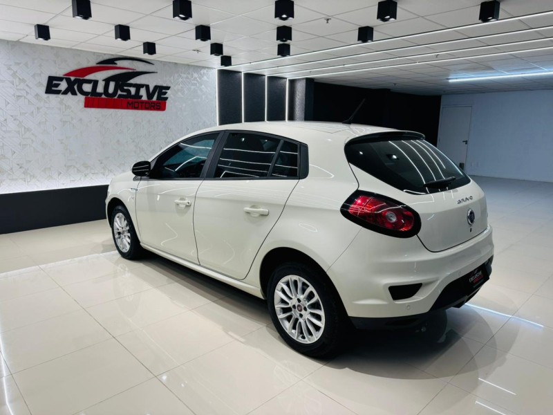 BRAVO 1.8 ESSENCE 16V FLEX 4P MANUAL - 2016 - CAXIAS DO SUL