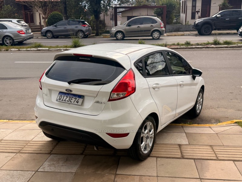 FIESTA 1.6 SE HATCH 16V FLEX 4P MANUAL - 2019 - FARROUPILHA