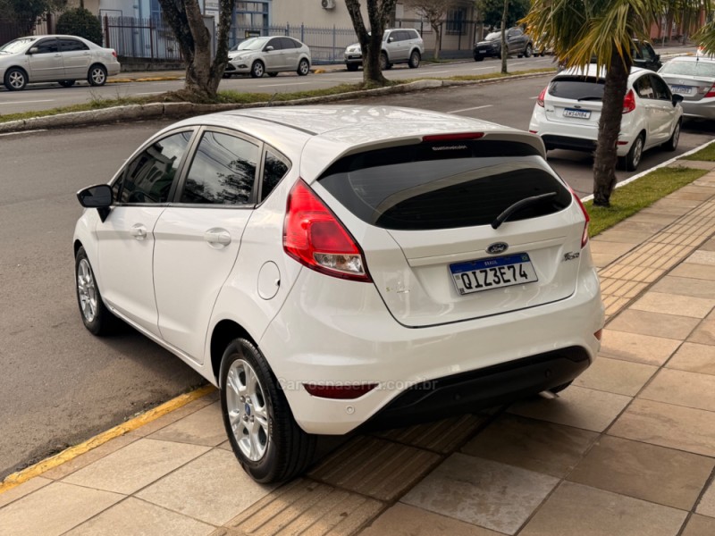 FIESTA 1.6 SE HATCH 16V FLEX 4P MANUAL - 2019 - FARROUPILHA