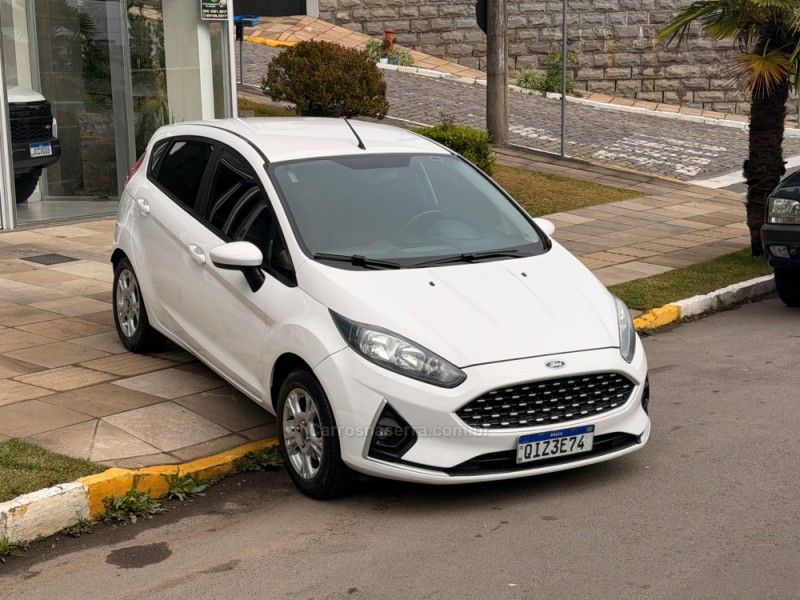 FIESTA 1.6 SE HATCH 16V FLEX 4P MANUAL - 2019 - FARROUPILHA