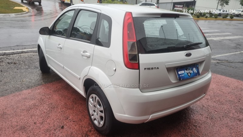FIESTA 1.6 MPI 8V GASOLINA 4P MANUAL - 2013 - FARROUPILHA