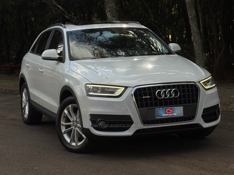 Q3 2.0 TFSI AMBIENTE QUATTRO 4P GASOLINA S TRONIC - 2014 - NOVA PRATA