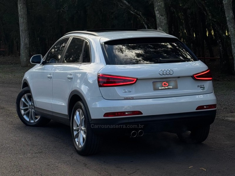 Q3 2.0 TFSI AMBIENTE QUATTRO 4P GASOLINA S TRONIC - 2014 - NOVA PRATA