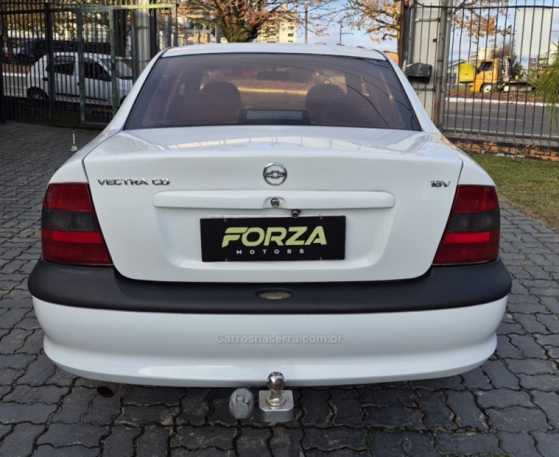VECTRA 2.2 MPFI CD 16V GASOLINA 4P MANUAL - 1998 - CAXIAS DO SUL