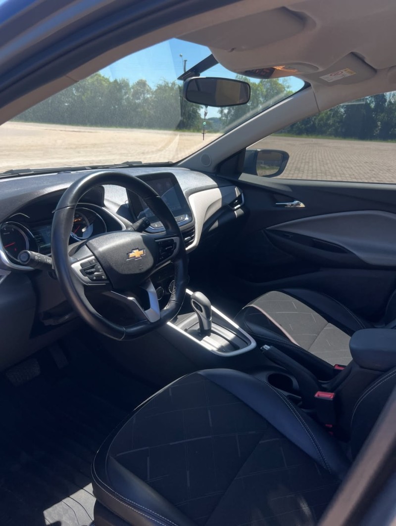 ONIX 1.0	PREMIER PLUS 12V TURBO FLEX 4P AUTOMÁTICO - 2021 - ANTôNIO PRADO