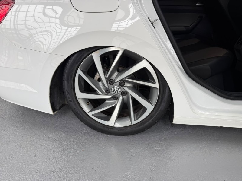 VIRTUS 1.0 200 TSI HIGHLINE AUTOMÁTICO - 2020 - CAXIAS DO SUL