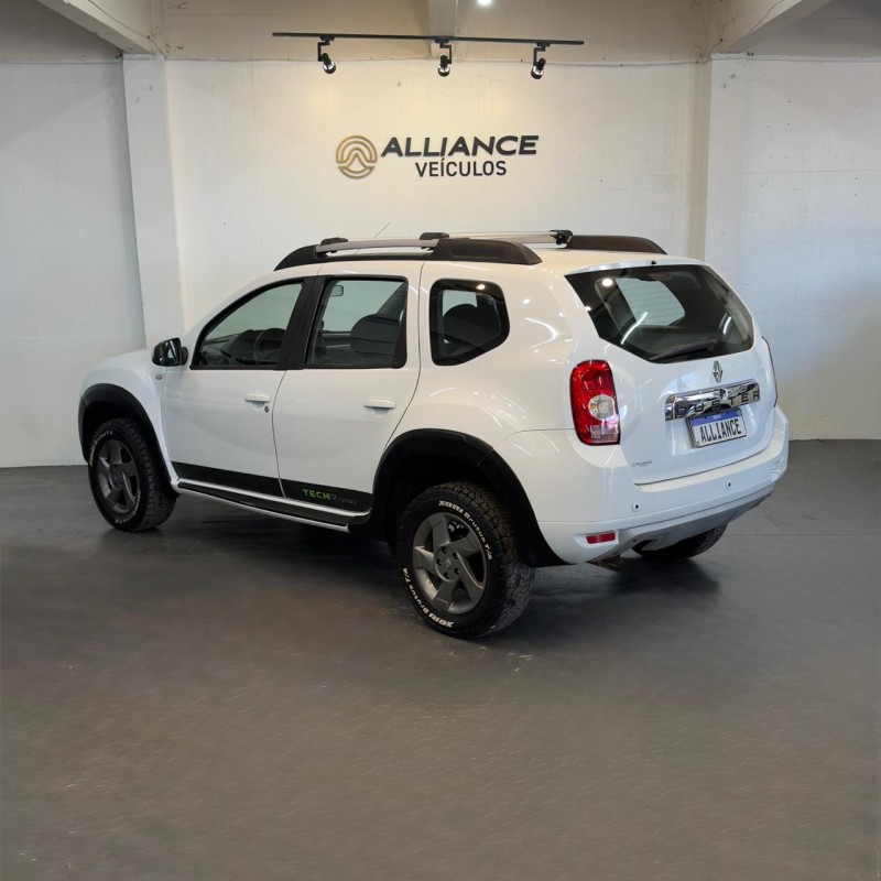 DUSTER RENAULT DUSTER 1.6 TECH ROAD DYNAMIQUE 4X2 16V FLEX 4P MANUAL - 2014 - CAXIAS DO SUL