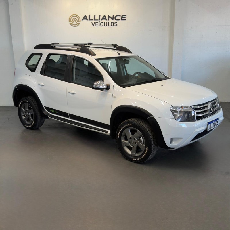 DUSTER RENAULT DUSTER 1.6 TECH ROAD DYNAMIQUE 4X2 16V FLEX 4P MANUAL - 2014 - CAXIAS DO SUL