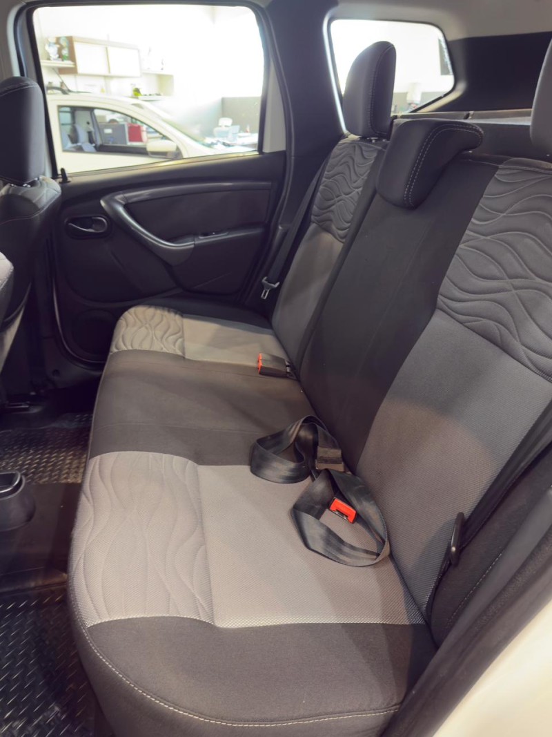 DUSTER RENAULT DUSTER 1.6 TECH ROAD DYNAMIQUE 4X2 16V FLEX 4P MANUAL - 2014 - CAXIAS DO SUL
